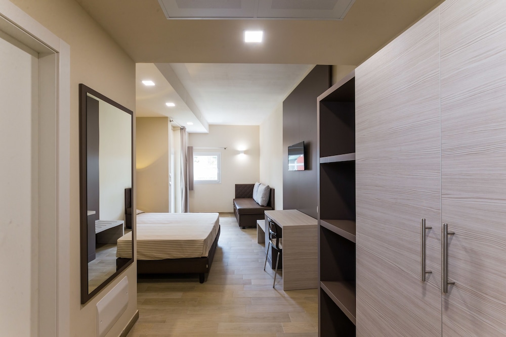 Torre Cintola Greenblu Sea Emotions — Hotel rooms in Monopoli, Apulia
