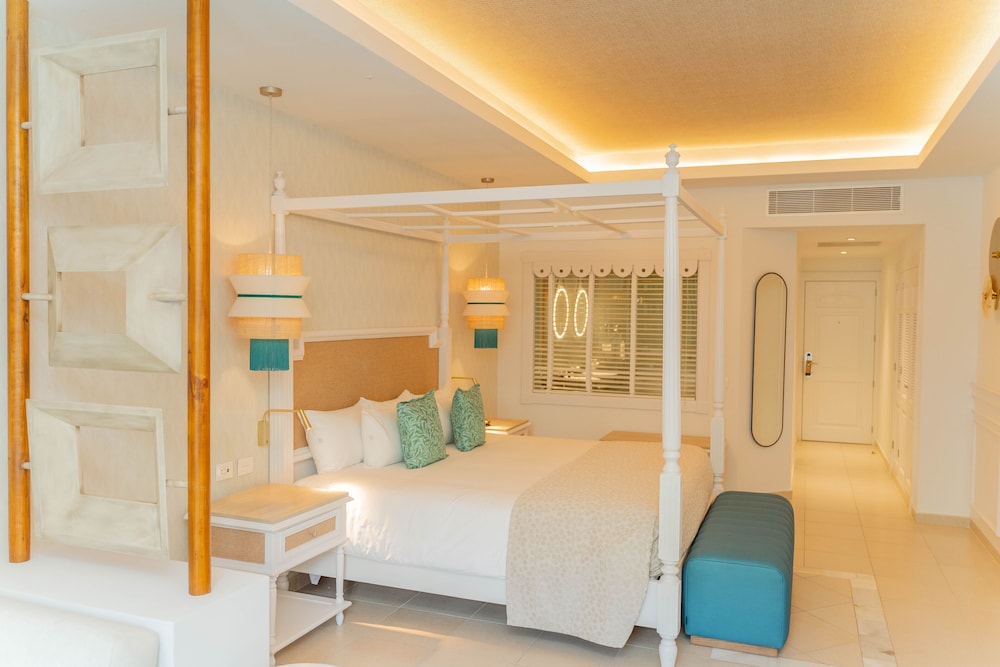 Bahia Principe Explore Esmeralda - Hyatt Inclusive Collection - All Inclusive — Rooms in Bavaro, La Altagracia