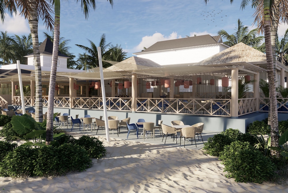 Bahia Principe Explore Esmeralda - Hyatt Inclusive Collection - All Inclusive — Restaurant in Bavaro, La Altagracia