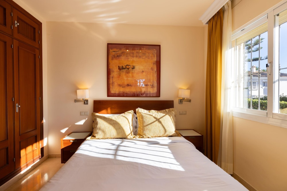 Ramada Hotel & Suites by Wyndham Costa del Sol — Hotel rooms in Mijas, Andalusia