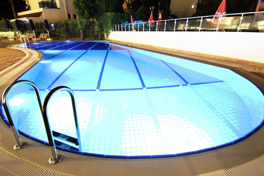 SUNWAY CLUB HOTEL — Swimming pool in Marmaris, Mugla