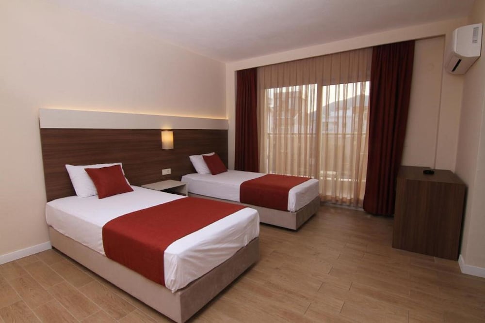 SUNWAY CLUB HOTEL — Hotel rooms in Marmaris, Mugla
