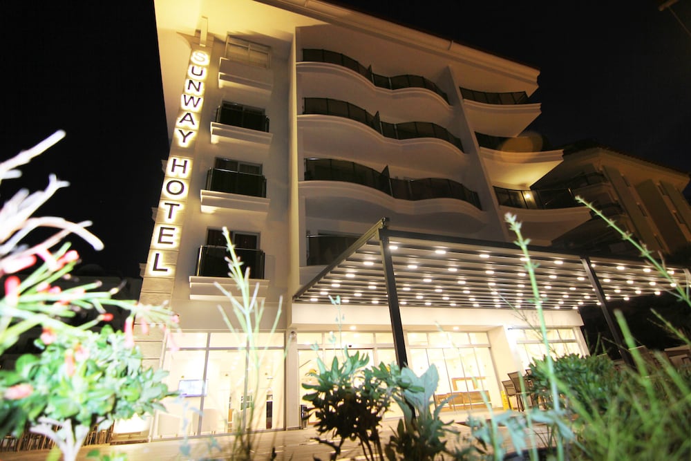 SUNWAY CLUB HOTEL — Hotel building in Marmaris, Mugla
