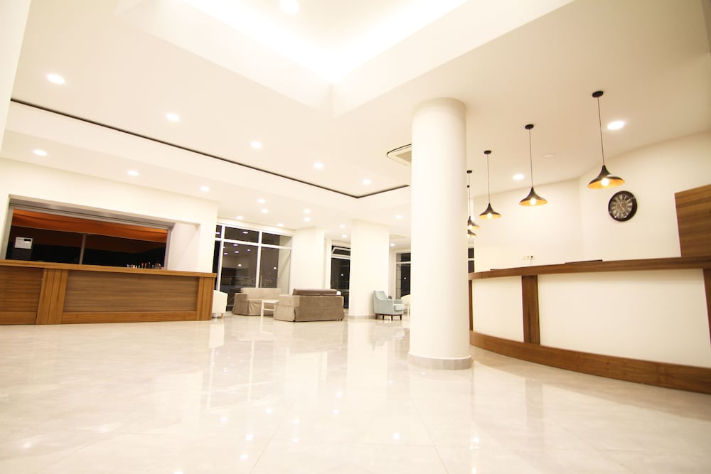 SUNWAY CLUB HOTEL — Restaurant & bars in Marmaris, Mugla