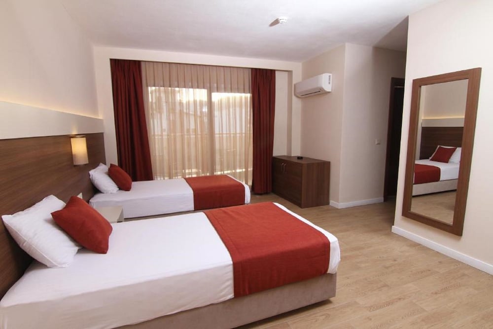 SUNWAY CLUB HOTEL — Hotel rooms in Marmaris, Mugla
