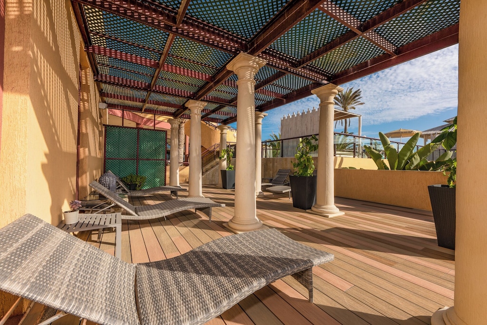Hotel Esmeralda Maris by LIVVO — Hotel building in Costa Calma, Canary Islands