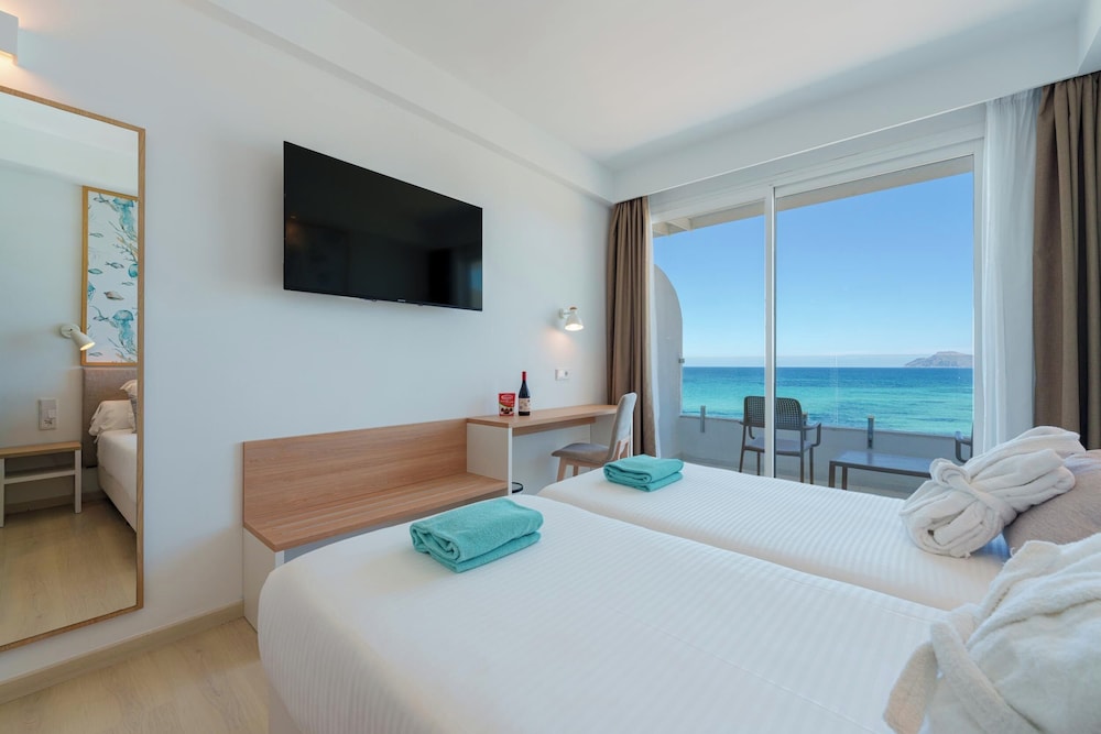 Globales Concord — Hotel rooms in Can Picafort, Balearic Islands