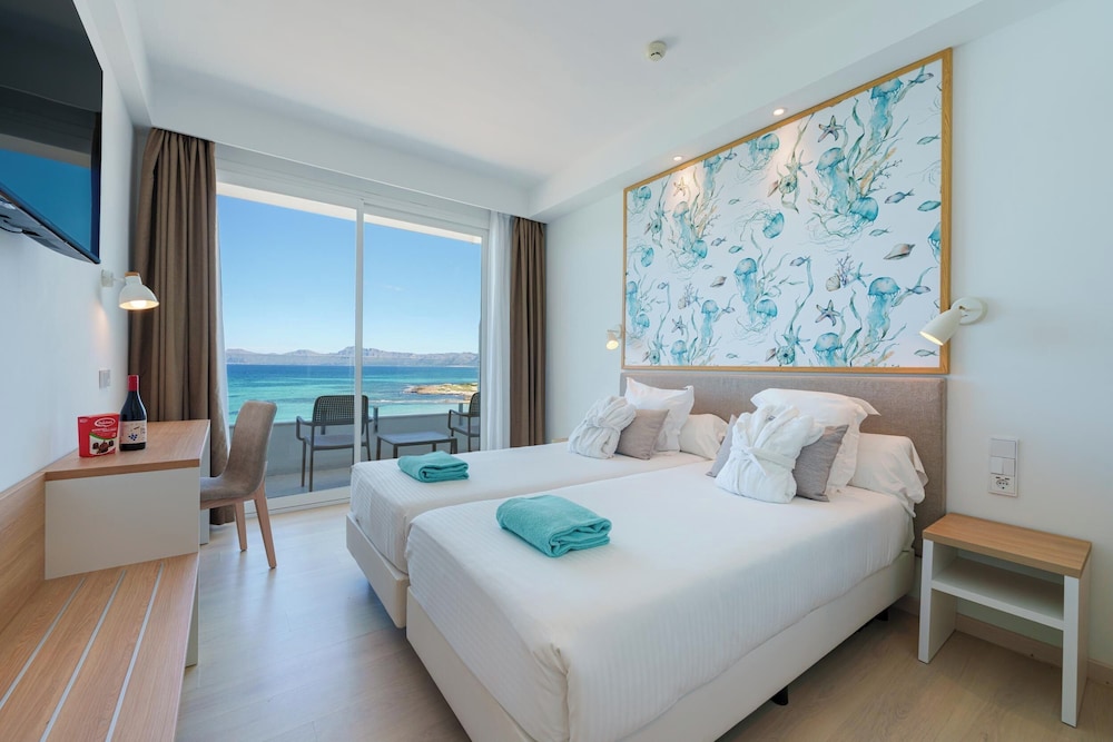 Globales Concord — Hotel rooms in Can Picafort, Balearic Islands