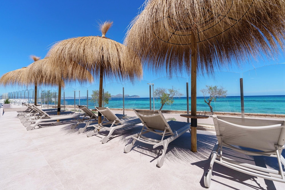 Globales Concord — Beach in Can Picafort, Balearic Islands