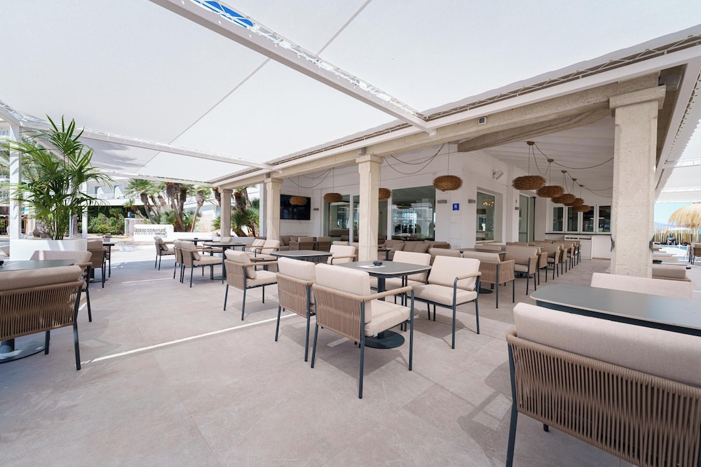 Globales Concord — Restaurant & bars in Can Picafort, Balearic Islands