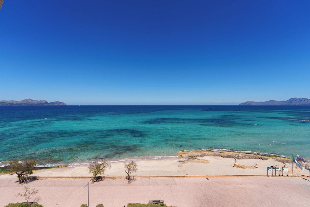Globales Concord — Beach in Can Picafort, Balearic Islands