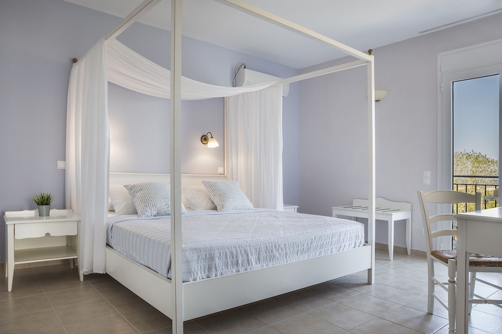 Astra Village Hotel Suites — Hotel rooms in Svoronata, Ionian Islands
