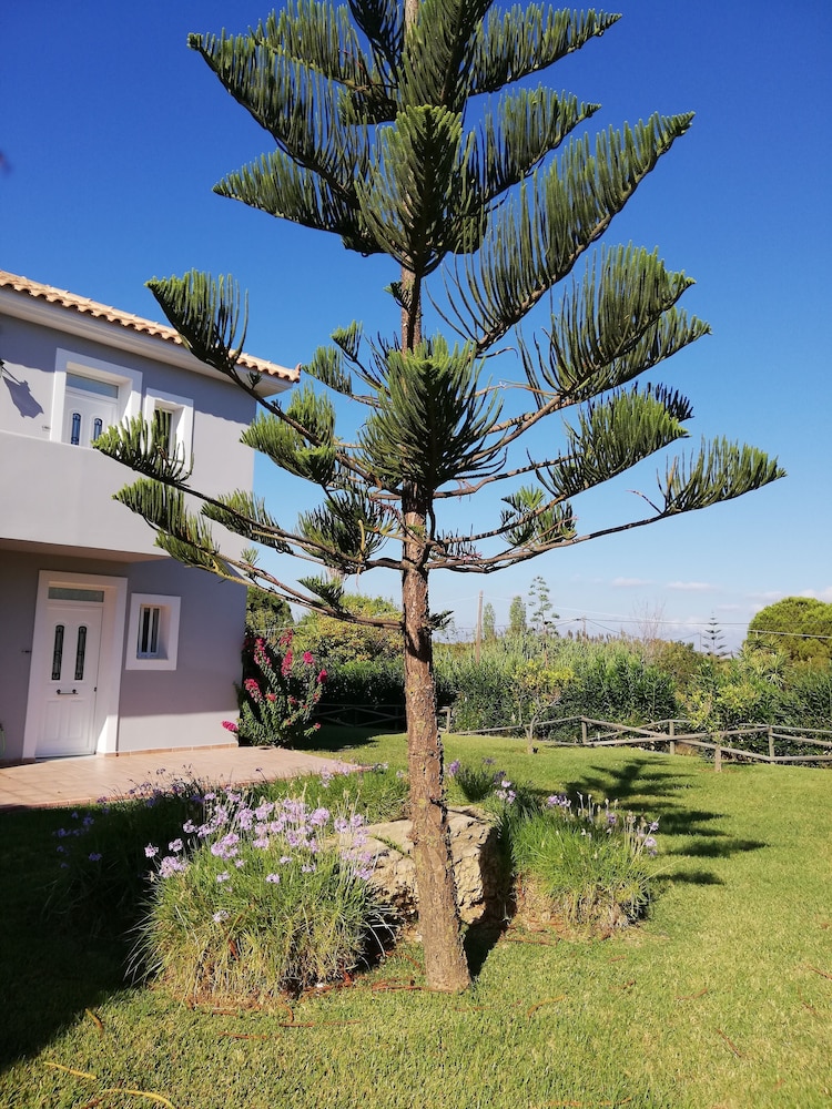 Astra Village Hotel Suites — Hotel building in Svoronata, Ionian Islands