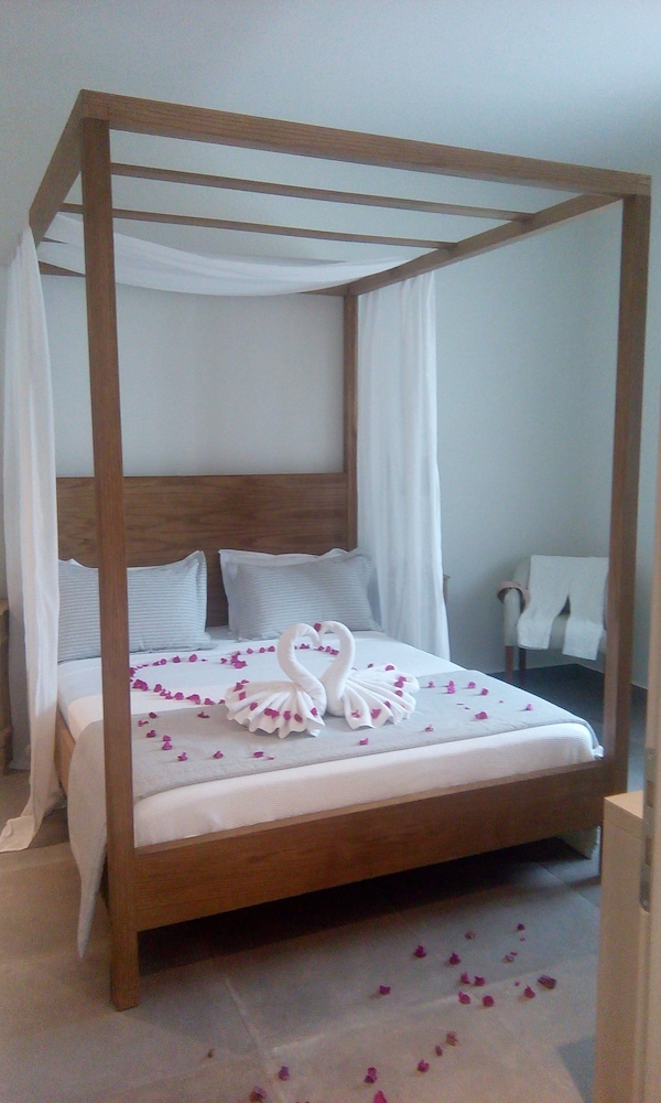 Astra Village Hotel Suites — Hotel rooms in Svoronata, Ionian Islands
