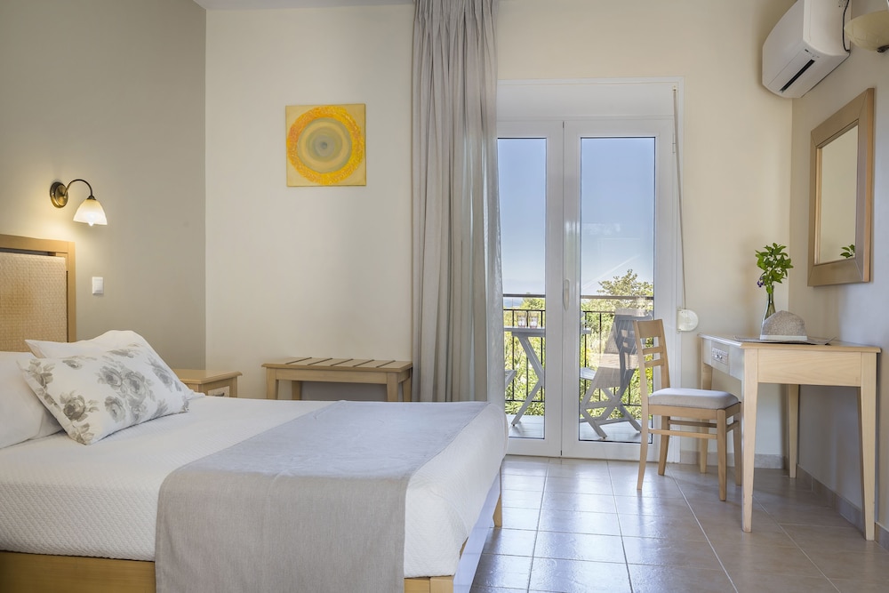 Astra Village Hotel Suites — Hotel rooms in Svoronata, Ionian Islands