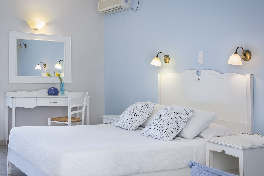 Astra Village Hotel Suites — Hotel rooms in Svoronata, Ionian Islands