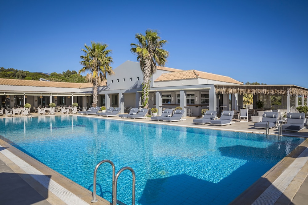 Astra Village Hotel Suites — Swimming pool in Svoronata, Ionian Islands