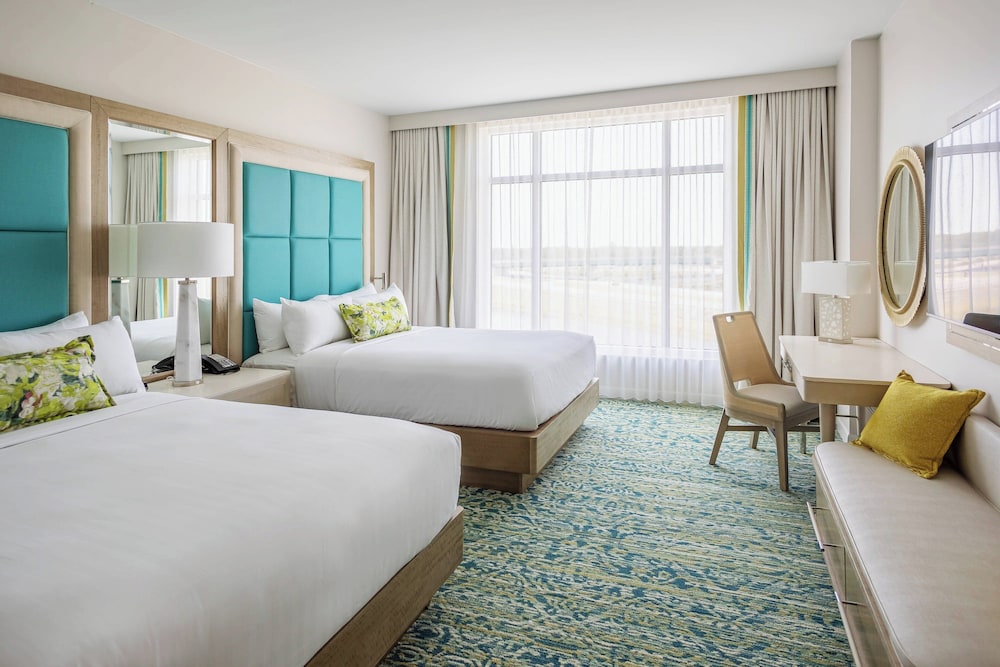 Gaylord Palms Resort & Convention Center — Hotel rooms in Kissimmee, Florida