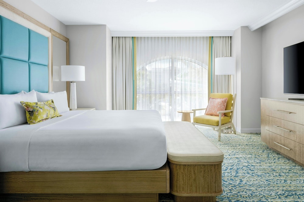 Gaylord Palms Resort & Convention Center — Hotel rooms in Kissimmee, Florida