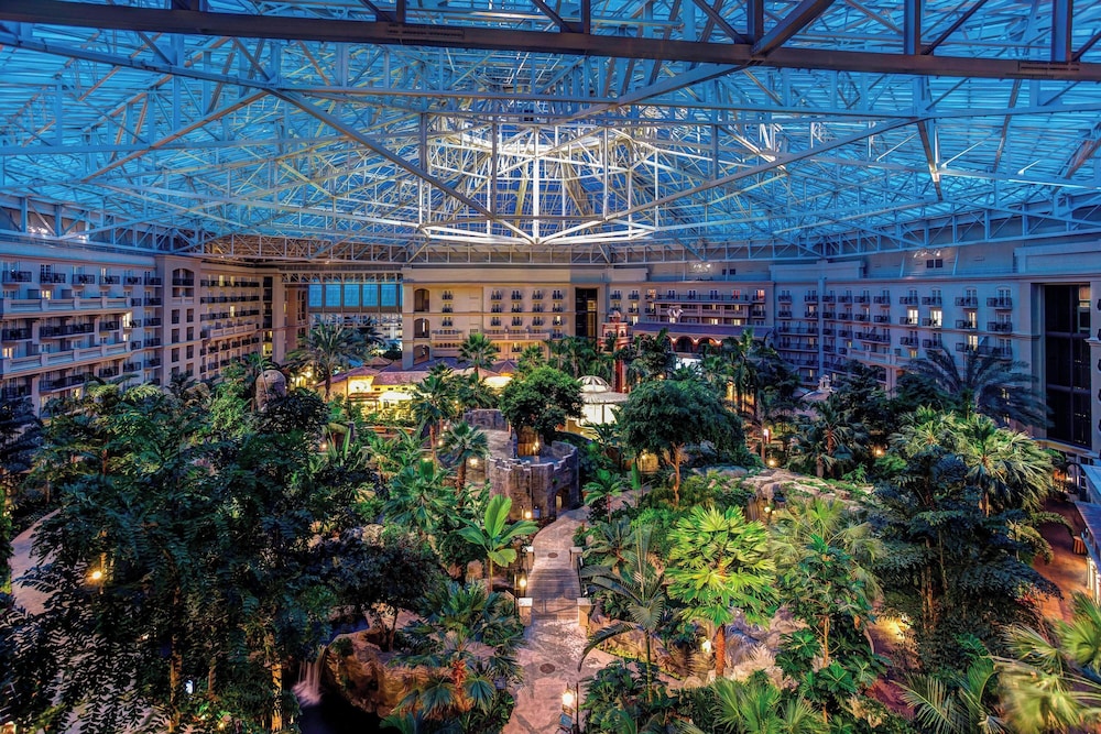 Gaylord Palms Resort & Convention Center — Hotel building in Kissimmee, Florida