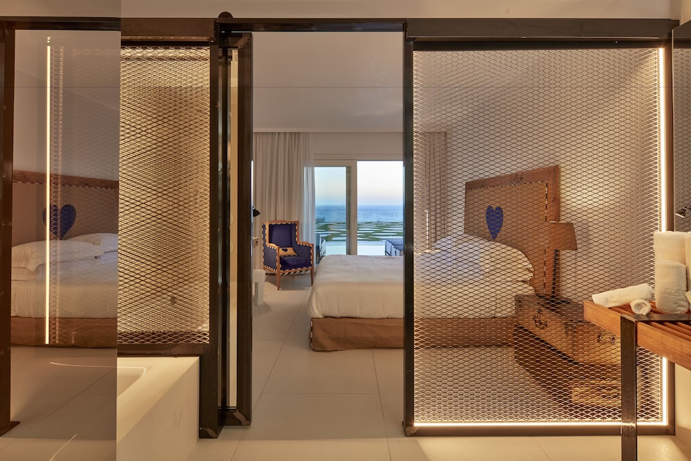 Royal Myconian - Leading Hotels of the World — Hotel rooms in Elia, South Aegean