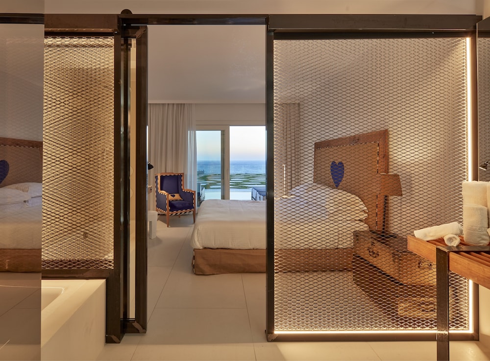Royal Myconian - Leading Hotels of the World — Hotel rooms in Elia, South Aegean