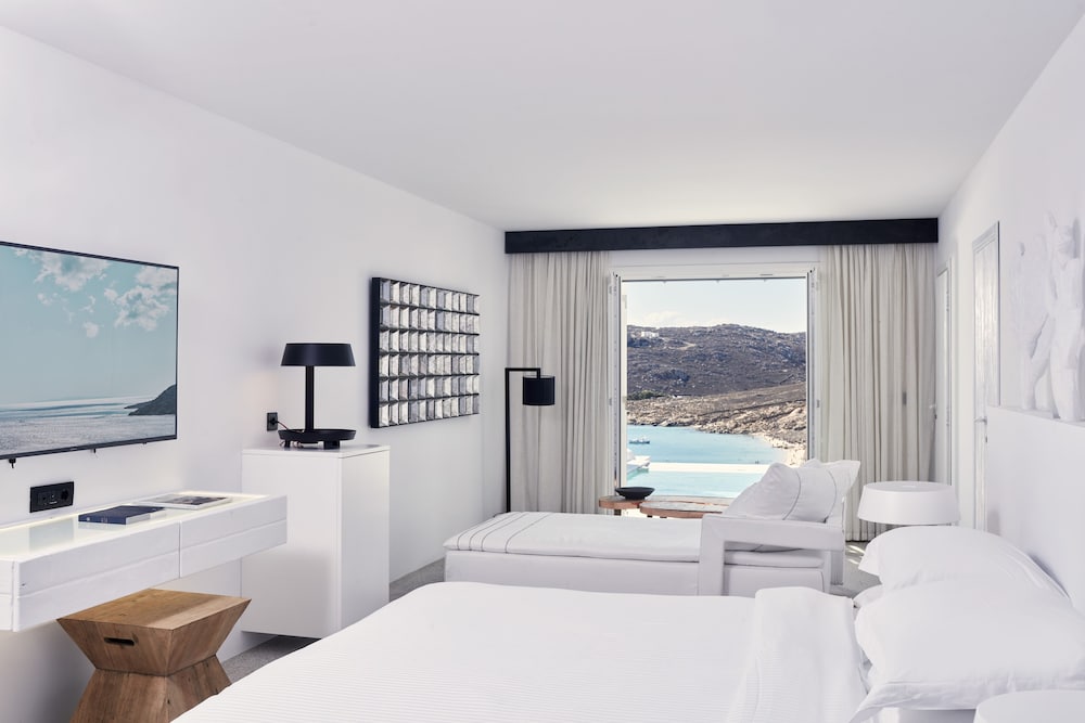 Royal Myconian - Leading Hotels of the World — Hotel rooms in Elia, South Aegean