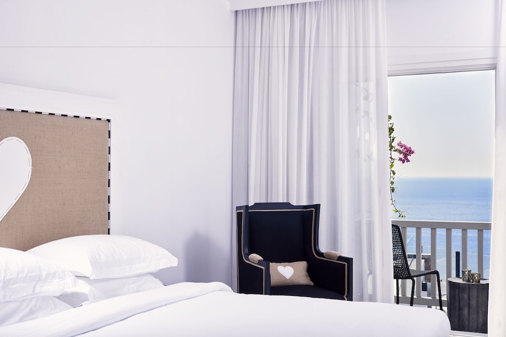Royal Myconian - Leading Hotels of the World — Hotel rooms in Elia, South Aegean