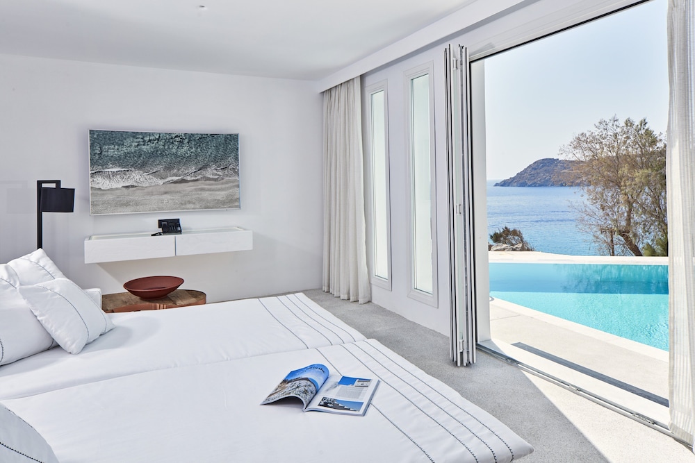 Royal Myconian - Leading Hotels of the World — Hotel rooms in Elia, South Aegean