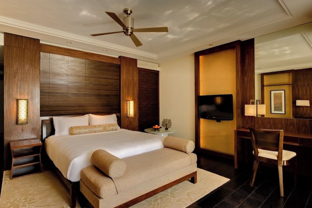 Grand Hyatt Goa — Hotel rooms in Bambolim, Goa