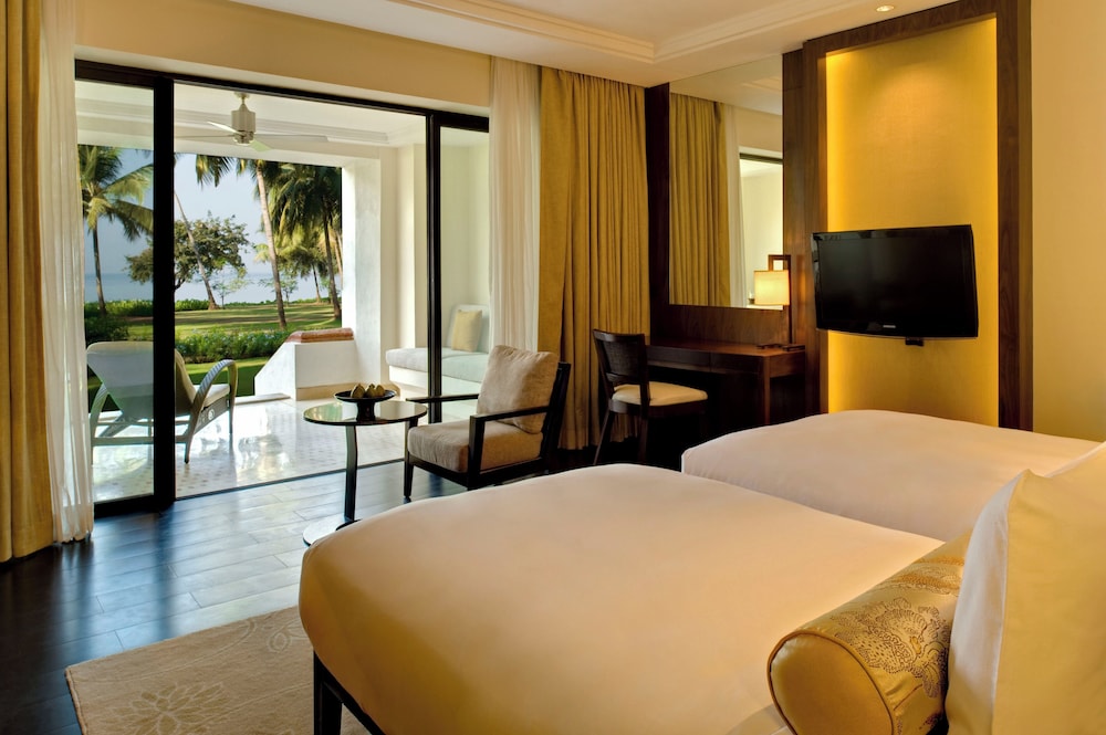 Grand Hyatt Goa — Hotel rooms in Bambolim, Goa
