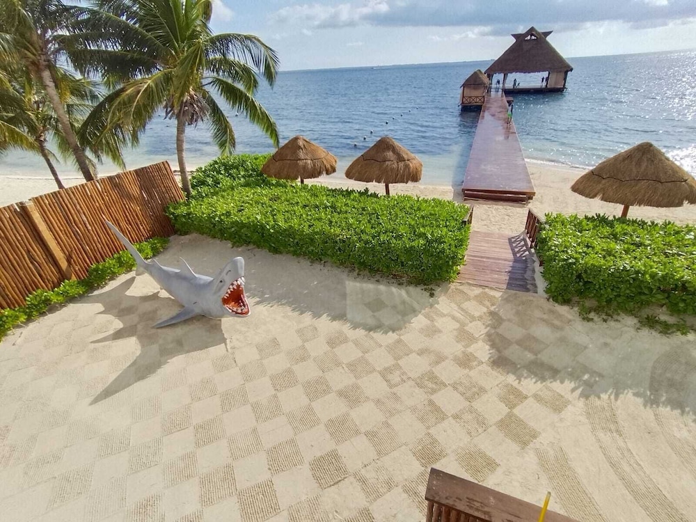 Hyatt Vivid Cancun Adults Only - All Inclusive — Beach in Cancun, Quintana Roo