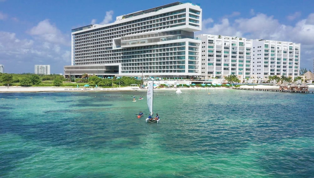 Hyatt Vivid Cancun Adults Only - All Inclusive — Sports & recreation in Cancun, Quintana Roo
