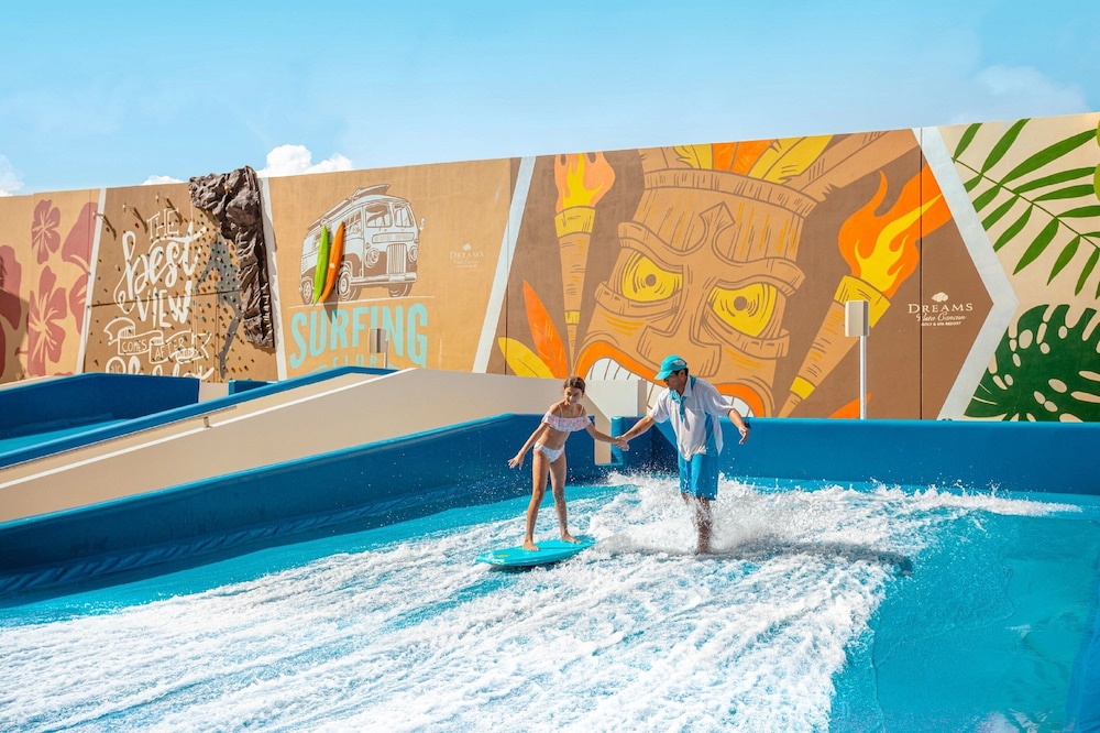 Hyatt Vivid Cancun Adults Only - All Inclusive — Swimming pool in Cancun, Quintana Roo