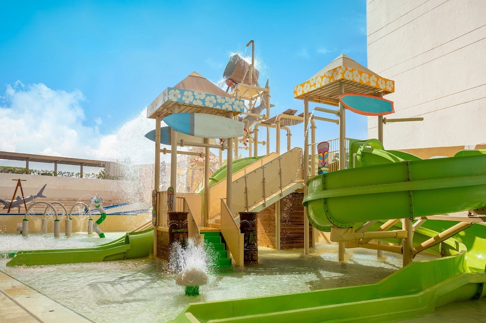 Hyatt Vivid Cancun Adults Only - All Inclusive — Attractions for children in Cancun, Quintana Roo