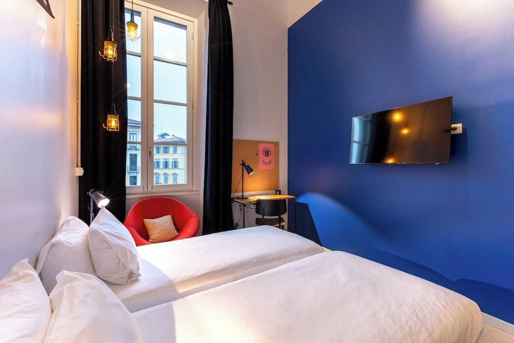 The Social Hub Florence Lavagnini — Hotel rooms in Florence, Tuscany