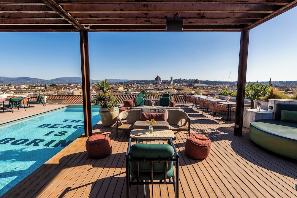 The Social Hub Florence Lavagnini — Restaurant & bars in Florence, Tuscany
