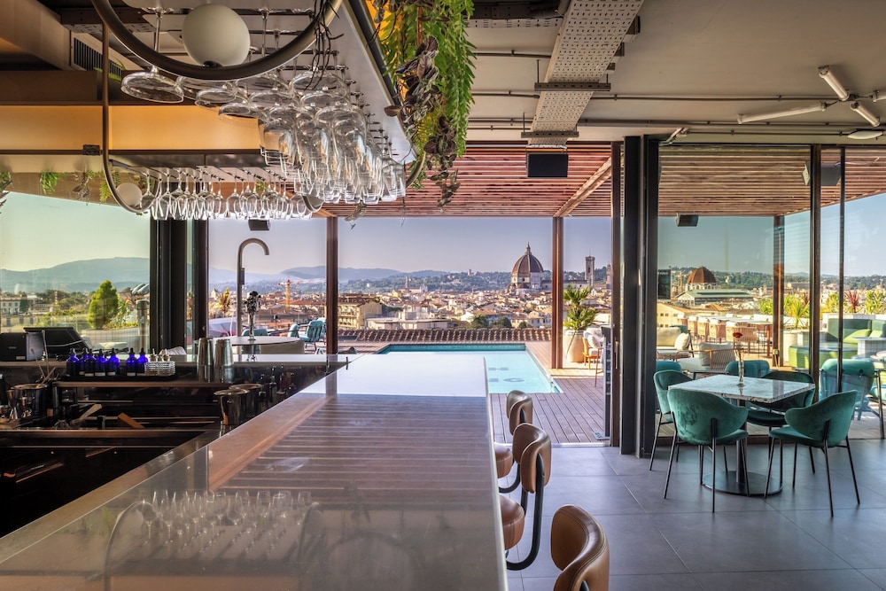 The Social Hub Florence Lavagnini — Restaurant & bars in Florence, Tuscany