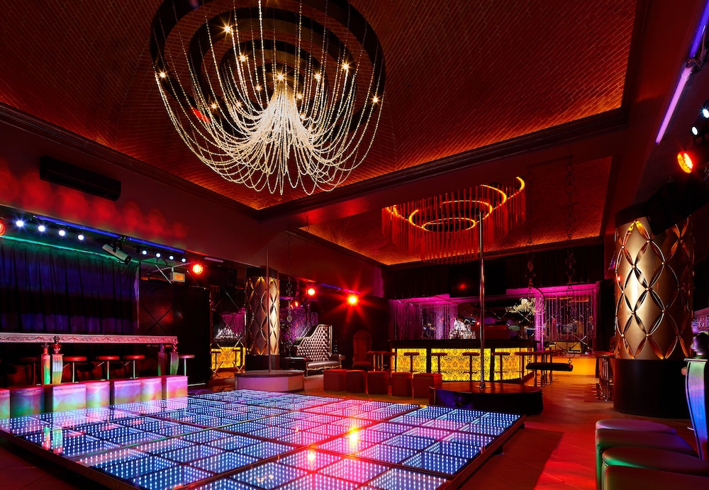 Desire Pearl Riviera Maya Resort – All Inclusive, Exclusively for Couples — Restaurant & bars in Puerto Morelos, Quintana Roo