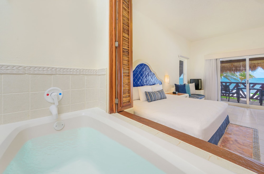 Desire Pearl Riviera Maya Resort – All Inclusive, Exclusively for Couples — Hotel rooms in Puerto Morelos, Quintana Roo