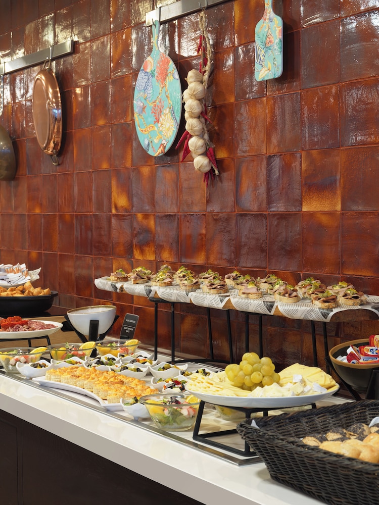 H10 Ocean Dreams Boutique Hotel - Adults Only — Restaurant & bars in Corralejo, Canary Islands