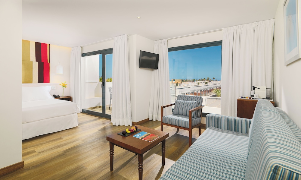 H10 Ocean Dreams Boutique Hotel - Adults Only — Hotel rooms in Corralejo, Canary Islands