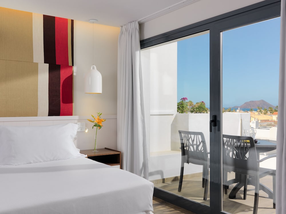 H10 Ocean Dreams Boutique Hotel - Adults Only — Hotel rooms in Corralejo, Canary Islands