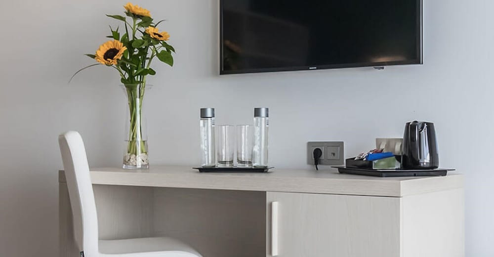 Aparthotel Esquinzo Y Monte Del Mar — Hotel rooms in Esquinzo, Canary Islands