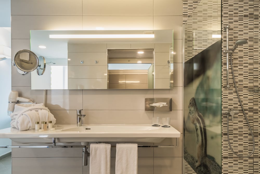 Aparthotel Esquinzo Y Monte Del Mar — Hotel rooms in Esquinzo, Canary Islands
