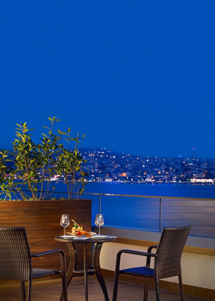 Port Bosphorus Hotel - zdjęcie 4