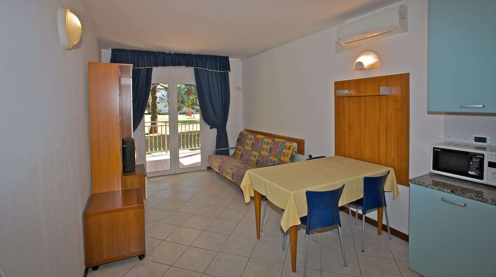 Ai Pini Medulin Resort — Hotel rooms in Medulin, Istria