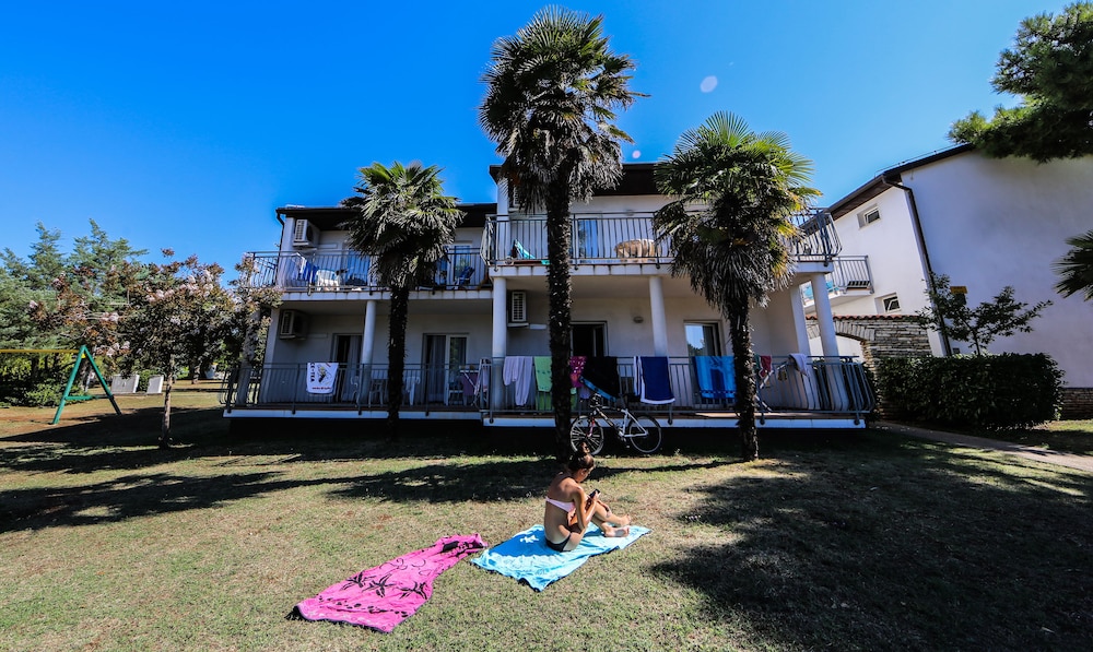 Ai Pini Medulin Resort — Beach in Medulin, Istria