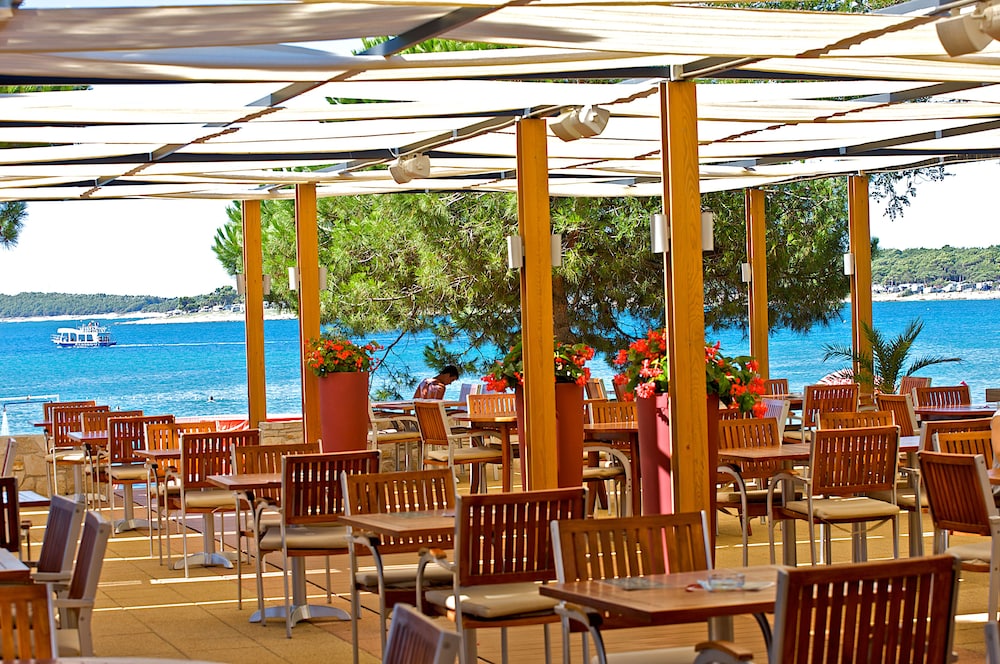 Ai Pini Medulin Resort — Restaurant & bars in Medulin, Istria
