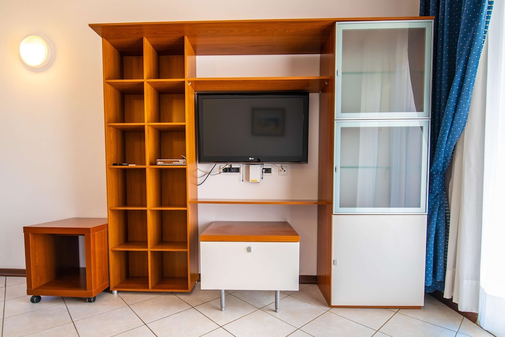 Ai Pini Medulin Resort — Hotel rooms in Medulin, Istria